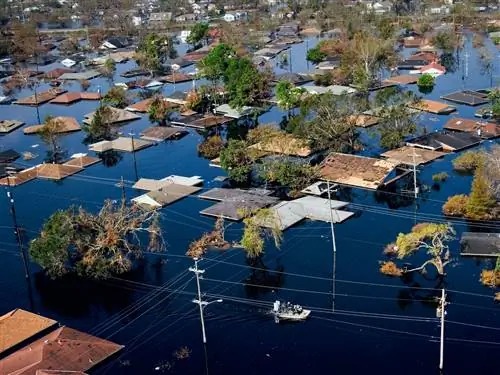 На изображении может находиться пейзаж на улице природа пейзаж здание укрытие сельская местность вид с воздуха и город