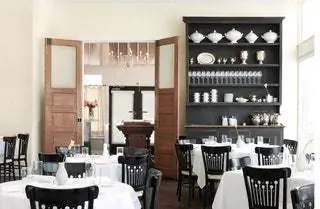 Даллас Хэтти