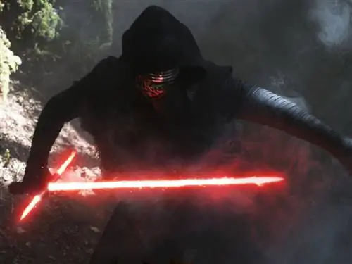 Пользовались бы вы багажом из «Звездных войн», если бы он выглядел так?