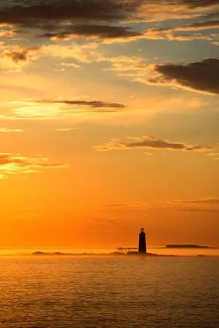 На изображении может находиться архитектура здания башня маяк маяк и природа