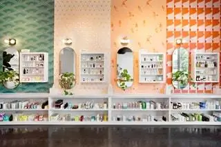 Интерьер магазина Lemon Laine Nashville