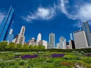 На изображении может находиться город Город Городское здание На открытом воздухе Завод и высотное здание
