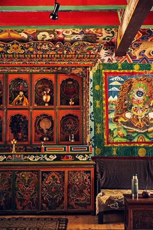 Журнал Cond Nast Traveler Magazine ЯнварьФевраль 2019 Золотой список The Happy House Nepal