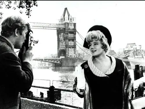 На изображении может находиться человек Shelley Winters Clothing Clothing Лицо женщина и рукав