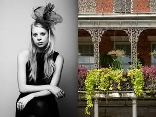 На изображении может находиться человек, ваза для растений, горшки для растений, гончарная банка, домашний декор, одежда, кашпо и цветок