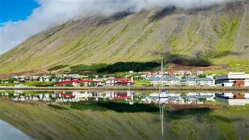 Тур Софии Санчес де Бетак по Исландии