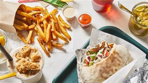 Находки выходного дня: парк Флорида, бутерброд с фалафелем и распродажа антиквариата, которые нам понравились