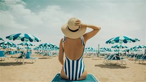 11 солнцезащитных средств, безопасных для рифов, которые мы любим