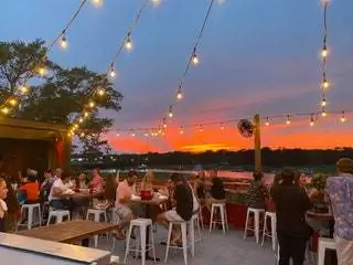 Таверна на Милл-Стрит, Маунт-Плезант, Южная Каролина