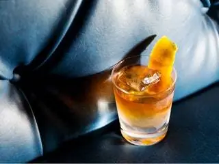 Ирландский виски Everson Royce Bar's Gold Line Lillet Blanc Curacao Orange Bitters