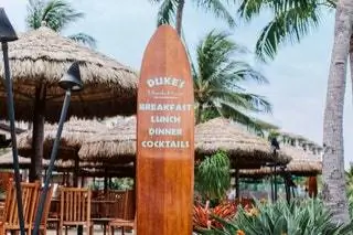 США Гавайи Мауи Бар Ohia Bar at Duke's Beach House