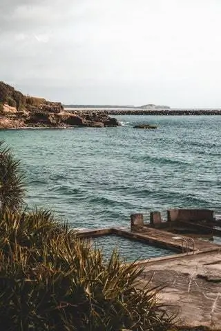 Океанский бассейн Ямба летним утром Ямба Австралия