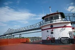 США Луизиана Новый Орлеан Ферри Канал-Стрит Алжир-Пойнт Ферри