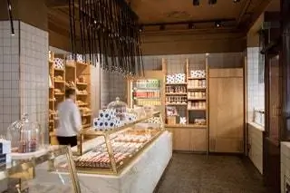 La Pâtisserie Сирил Линьяк