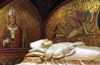 На изображении может находиться здание архитектура искусство живопись человек и человек