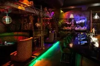 Golden Tiki Bar Лас-Вегас Интерьер