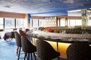 Устричный и винный бар The Sheraton Hong Kong Brunch