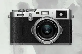 Камера FUJIFILM X100F в подарок для бизнес-класса