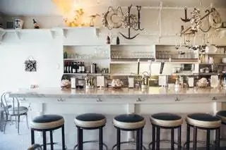 Ресторан морепродуктов в Сан-Франциско Anchor Oyster Bar