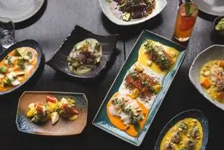 Ресторан морепродуктов Сан-Франциско La Mar Cebicheria Peruanna