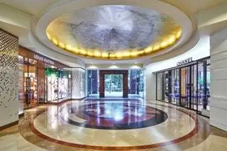 Сингапурский магазин Ngee Ann City