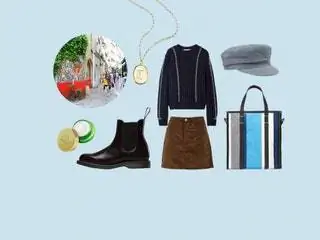 Это изображение может содержать напольное покрытие в помещении, мебель для гостиной, диван, деревянное жилищное строительство, ковер и твердая древесина.