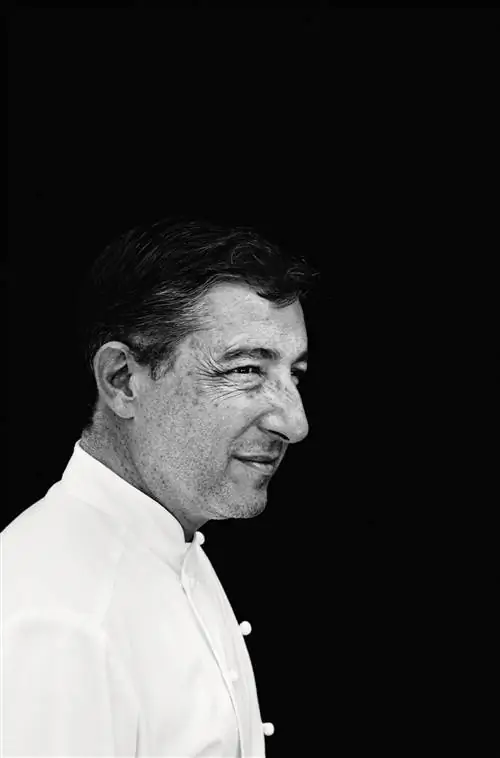 Журнал Cond Nast Traveller, март 2019 г. Подвижные праздники Самые влиятельные повара планеты рассказывают о своих любимых блюдах