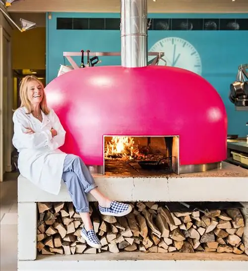 Журнал Cond Nast Traveller, март 2019 г. Подвижные праздники Самые влиятельные повара планеты рассказывают о своих любимых блюдах