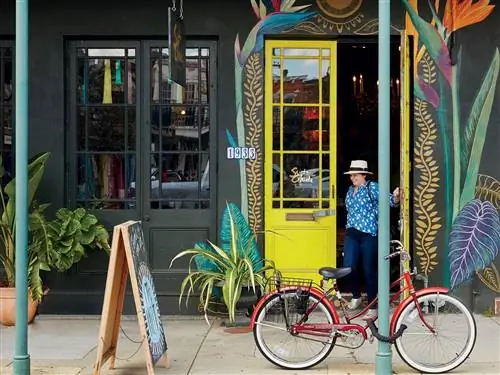 На изображении может находиться колесо машина человек транспорт транспортное средство велосипед и велосипед