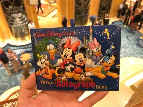 Это изображение может содержать человека и человека