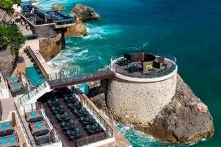 Индонезия Бар на Бали Рок-бар Бали в Ayana Resort and Spa