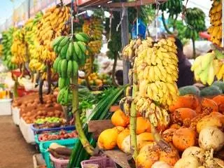 На изображении может находиться растение, фрукты, еда, бананы и продукты