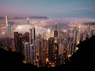 Это изображение может содержать Пейзаж На открытом воздухе Природа Пейзаж Вид с воздуха Город Городское строительство Город и мегаполис