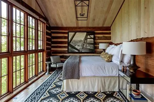 Журнал Cond Nast Traveler, апрель 2019 г. ЮЖНЫЙ ПЕРВОПРОВОДНИК ЕЖЕВИЧНОЙ ГОРЫ ДОСТИГАЕТ НОВЫХ ВЫСОТ.