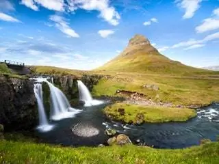 На изображении может находиться природа на улице вода пейзаж с рекой водопад и пейзаж