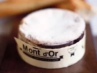 Это изображение может содержать кондитерские изделия, продукты питания, сладости и текст.