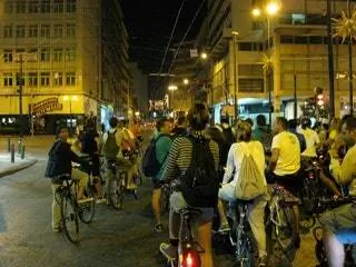 На этом изображении может находиться человек транспортное средство транспорт велосипед спорт спорт и велосипедист