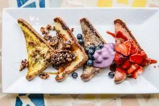 Кафе-ресторан Batter and Berries Brunch Чикаго