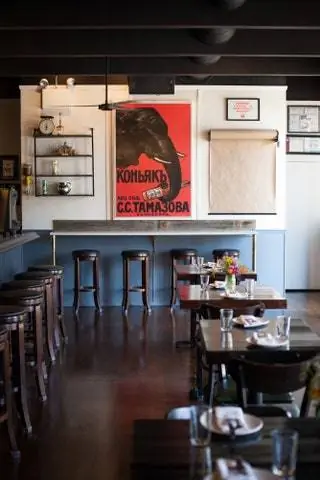 Интерьер ресторана Heritage и Caviar Bar Chicago Brunch