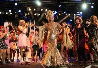 Кабаре Мадо Монреаль