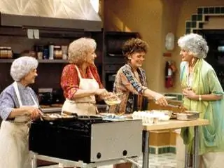 На изображении может находиться Rue McClanahan Человек и волосы