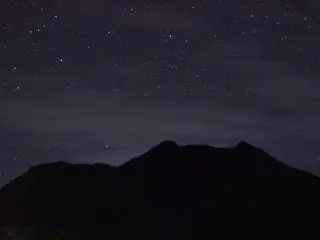 На изображении может находиться природа на улице вселенная космос ночь астрономия космическое пространство и звездное небо