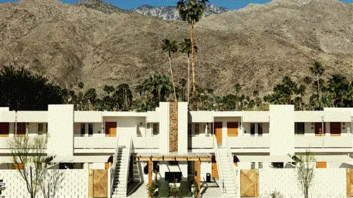 Неделя модернизма в Палм-Спрингс: дизайнерское паломничество в пустыню