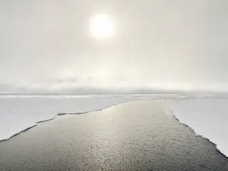 На изображении может находиться природа на улице Почва Песок Вода Дюны Океан Морской пейзаж Пейзаж Панорама Небо и горизонт