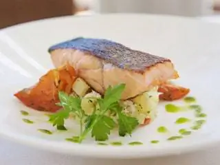 На изображении может находиться приправа для продуктов растительного происхождения и сэндвич