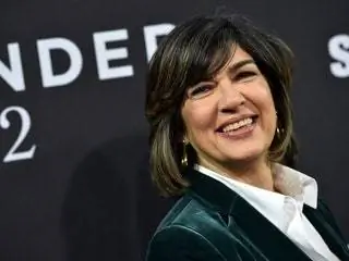 На изображении может находиться Christiane Amanpour Human Person Face Clothing Clothing Crowd and Home Decor