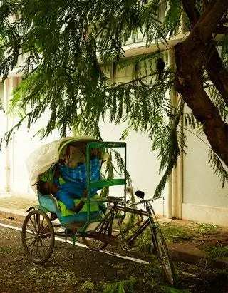 На изображении может находиться колесо машина транспорт транспортное средство велосипед велосипедная повозка и повозка