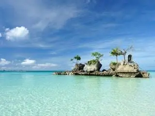 На изображении может находиться Земля на улице Природа Береговая линия Вода Море Океан Побережье и остров