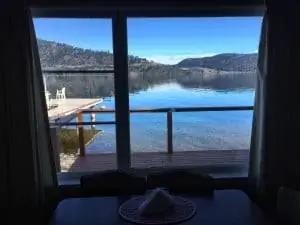 Вид из ретро-гостевой каюты Келоуна