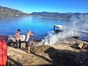 Наш пляж на озере Оканаган